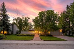 72 Massey Place SW Calgary, AB T2V 2G8
