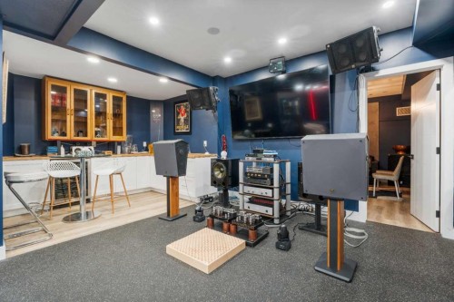 931 Shawnee Drive Sw, Calgary, AB - Indoor