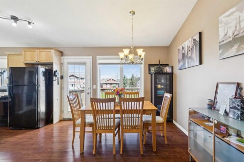 232 Hillcrest Court, Strathmore, AB - Indoor Photo Showing Dining Room