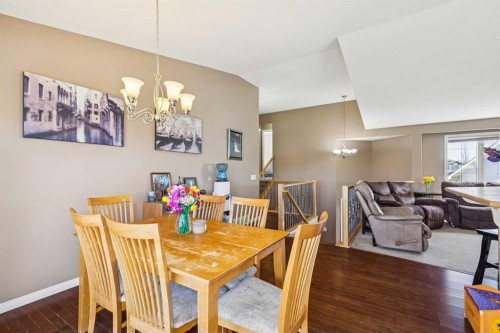 232 Hillcrest Court, Strathmore, AB - Indoor Photo Showing Dining Room