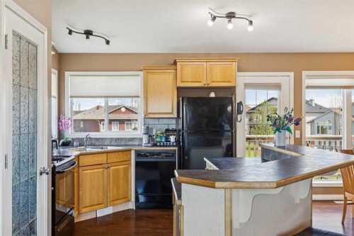232 Hillcrest Court, Strathmore, AB - Indoor Photo Showing Other Room