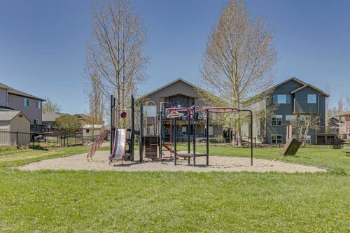 232 Hillcrest Court, Strathmore, AB - Outdoor