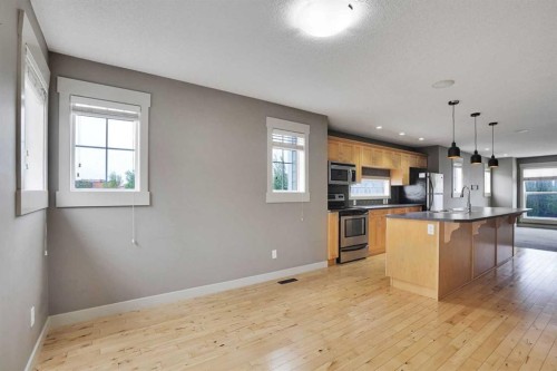 124 Lavender Link, Chestermere, AB - Indoor Photo Showing Kitchen