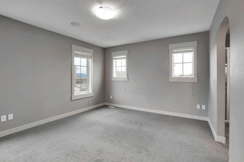 124 Lavender Link, Chestermere, AB - Indoor Photo Showing Other Room