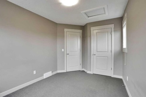 124 Lavender Link, Chestermere, AB - Indoor Photo Showing Other Room