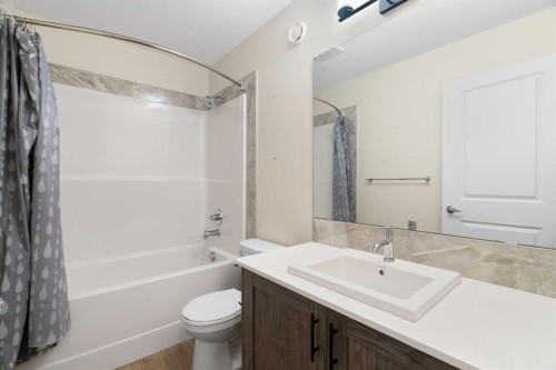 15 Homestead Close Ne, Calgary, AB 