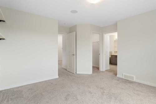 15 Homestead Close Ne, Calgary, AB 