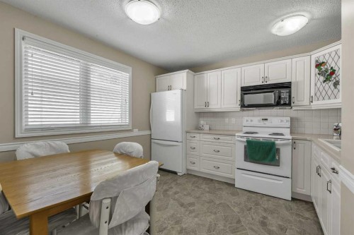 99 Huntford Road Ne, Calgary, AB 