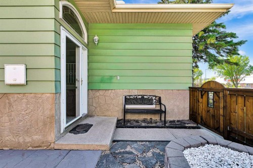 99 Huntford Road Ne, Calgary, AB 