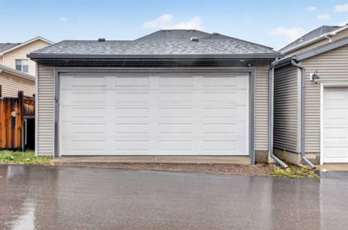 22 Autumn Green Se, Calgary, AB - Outdoor With Exterior