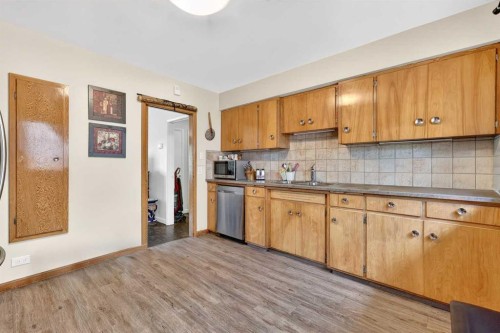301 46 Avenue Sw, Calgary, AB 
