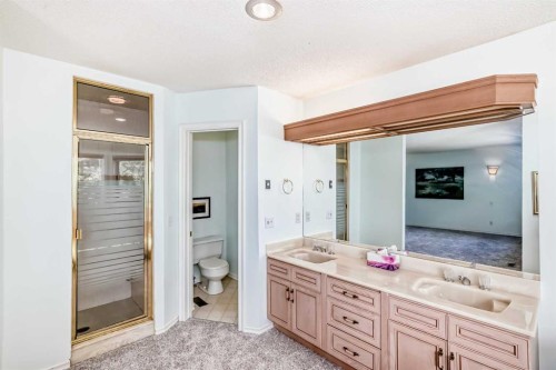 25 Silverstone Mews Nw, Calgary, AB 