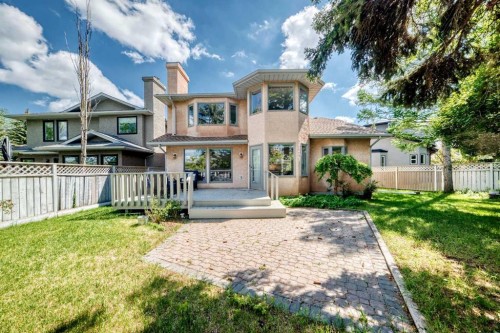 25 Silverstone Mews Nw, Calgary, AB 