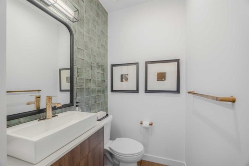 59 Lucas Way Nw, Calgary, AB 