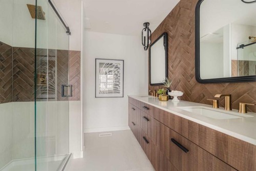 59 Lucas Way Nw, Calgary, AB 