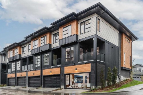 59 Lucas Way Nw, Calgary, AB 