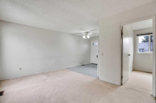 1104 53C Street Se, Calgary, AB 