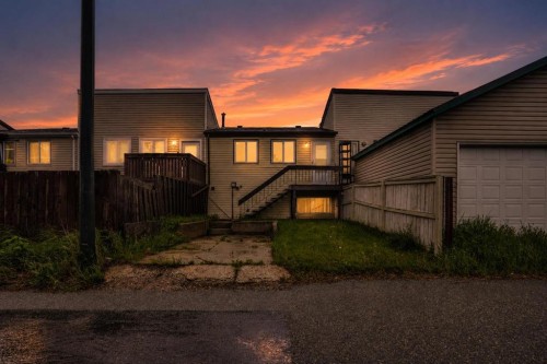 1104 53C Street Se, Calgary, AB 