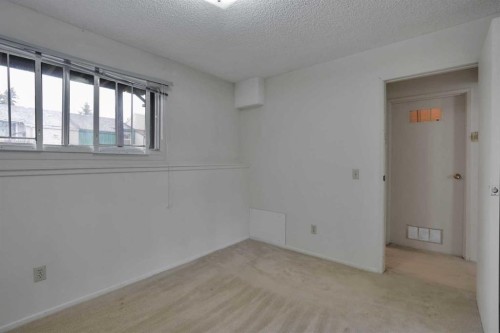 1104 53C Street Se, Calgary, AB 