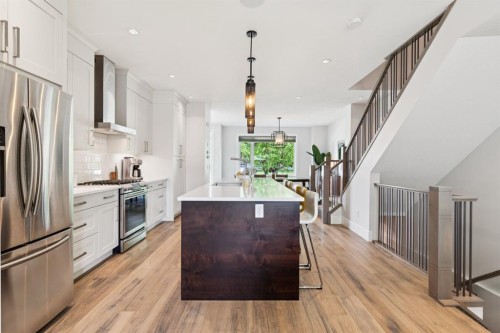 4803 19 Avenue Nw, Calgary, AB 