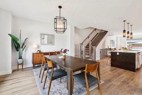 4803 19 Avenue Nw, Calgary, AB 