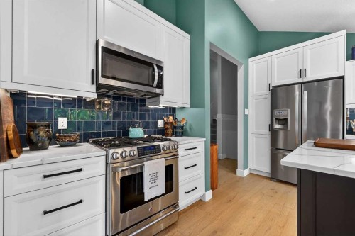 27 Bow Village Crescent Nw, Calgary, AB 