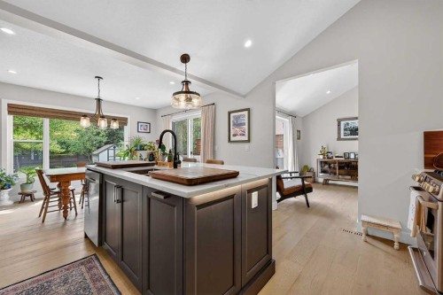 27 Bow Village Crescent Nw, Calgary, AB 