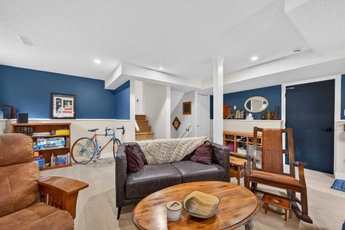 27 Bow Village Crescent Nw, Calgary, AB 