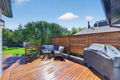 27 Bow Village Crescent Nw, Calgary, AB 