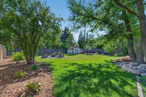 27 Bow Village Crescent Nw, Calgary, AB 