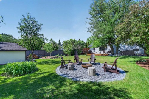 27 Bow Village Crescent Nw, Calgary, AB 