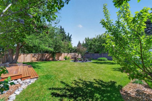 27 Bow Village Crescent Nw, Calgary, AB 