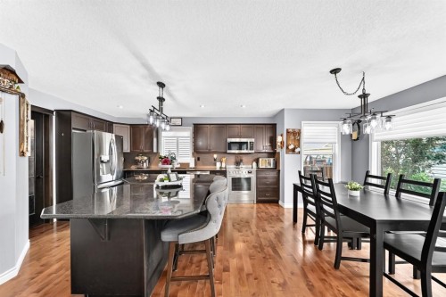 116 Kingsland Court Se, Airdrie, AB - Indoor Photo Showing Other Room