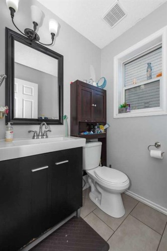 93 Saddleback Road Ne, Calgary, AB 