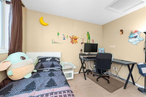 93 Saddleback Road Ne, Calgary, AB 