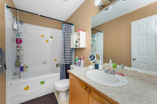 93 Saddleback Road Ne, Calgary, AB 