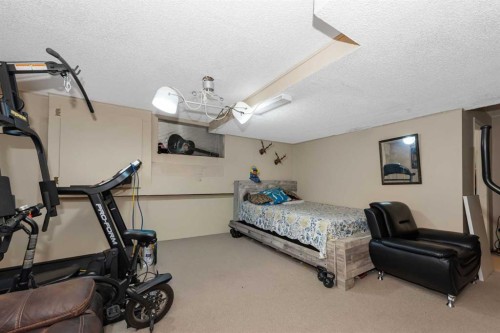 93 Saddleback Road Ne, Calgary, AB 
