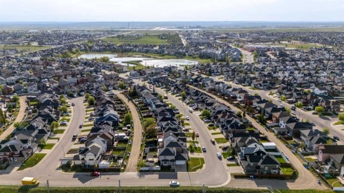 93 Saddleback Road Ne, Calgary, AB 