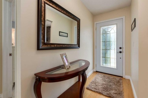 120 Silverthorn Way Nw, Calgary, AB 