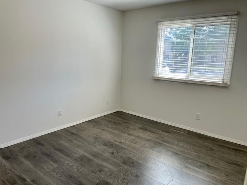 81 Cedar Springs Gardens Sw, Calgary, AB 