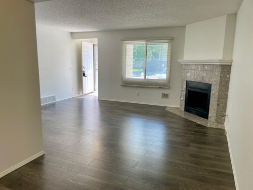 81 Cedar Springs Gardens Sw, Calgary, AB 