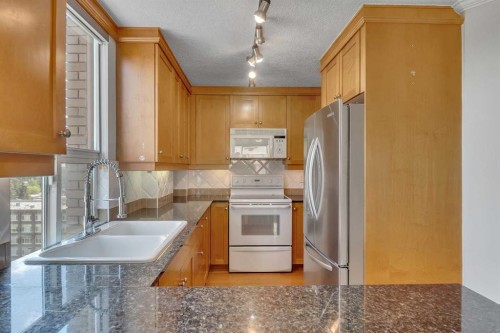 902-4555 Varsity Lane Nw, Calgary, AB 