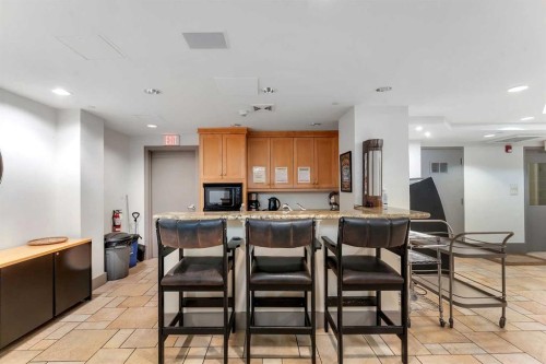 902-4555 Varsity Lane Nw, Calgary, AB 