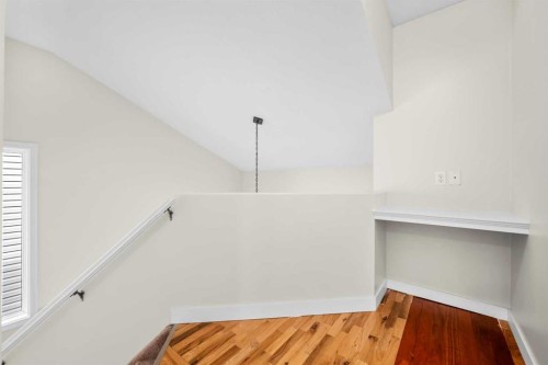 184 Somerglen Common Sw, Calgary, AB - Indoor