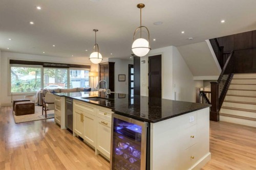2339 Westmount Road Nw, Calgary, AB 