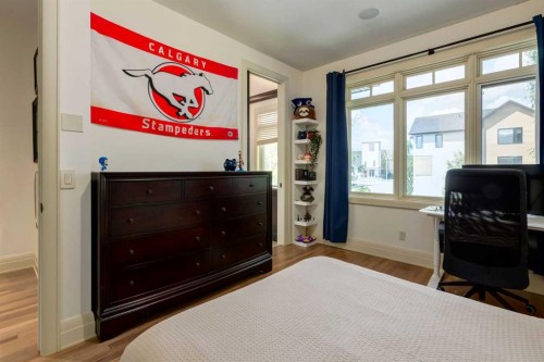 2339 Westmount Road Nw, Calgary, AB 