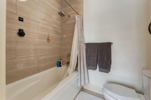 2339 Westmount Road Nw, Calgary, AB 