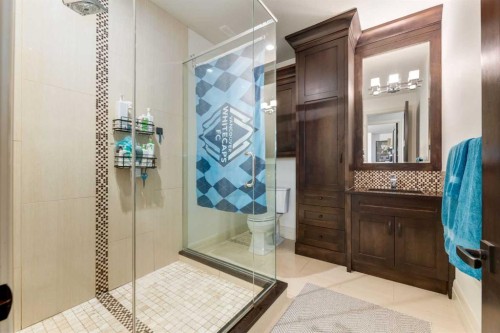 2339 Westmount Road Nw, Calgary, AB 