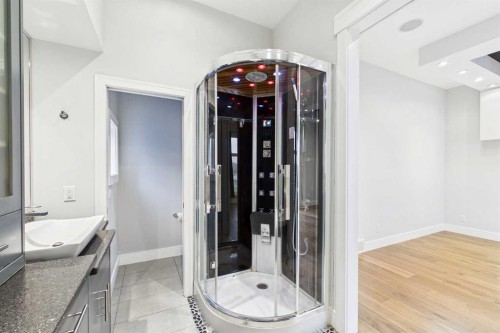 2430 28 Avenue Sw, Calgary, AB 