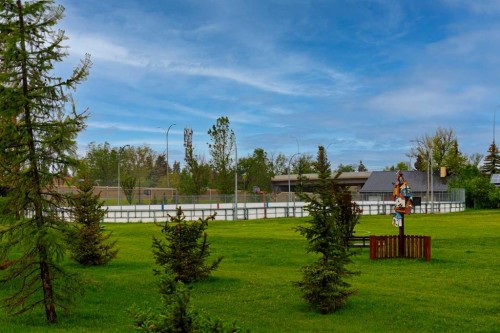 2430 28 Avenue Sw, Calgary, AB 